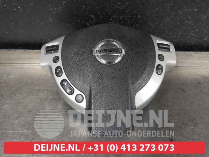 Nissan X-Trail Left airbag (steering wheel) O635750