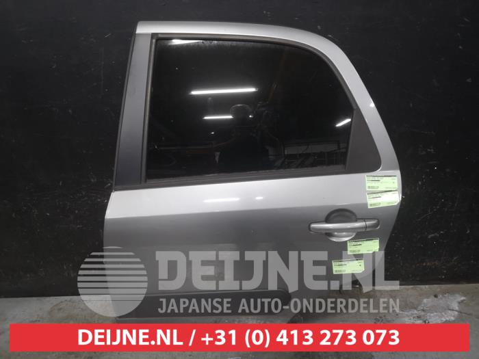 Suzuki SX-4 Portier 4Deurs links-achter O636106