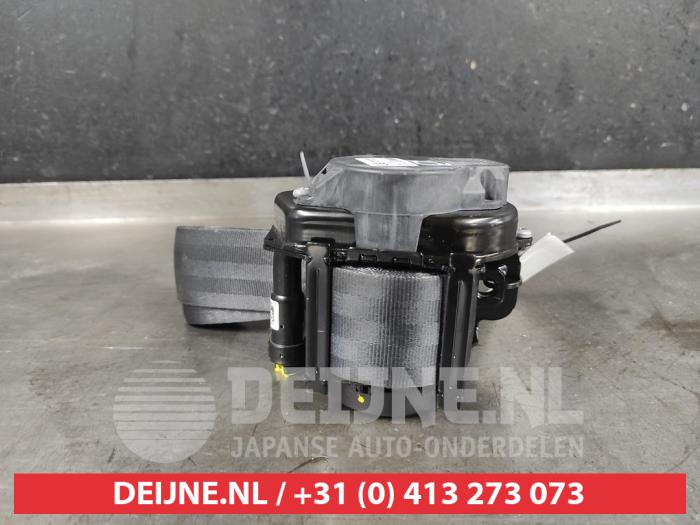 Hyundai I20 Front seatbelt, left O636205