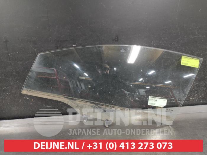 Kia Rio Türscheibe 4-türig links vorne O636406