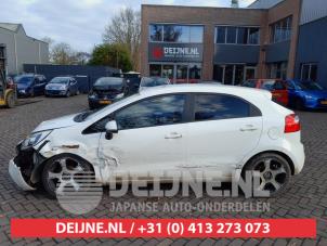 Kia Rio Portierruit 4Deurs links-voor O636406 foto 2