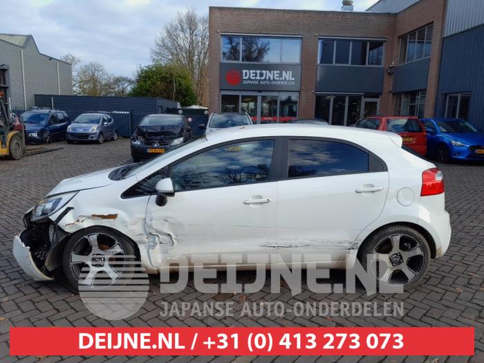 Kia Rio Zusätzliches Fenster 2-türig links vorne O636437