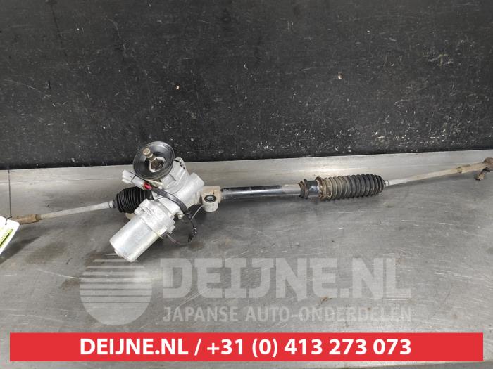 Suzuki SX-4 Power steering box O636562