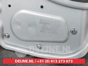 Hyundai Tucson Rear wiper motor O636642 photo 2