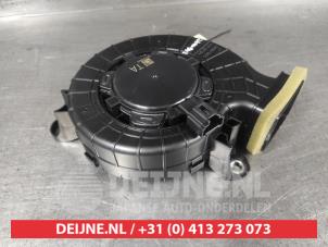 Nissan Qashqai Battery fan O636759 photo 2