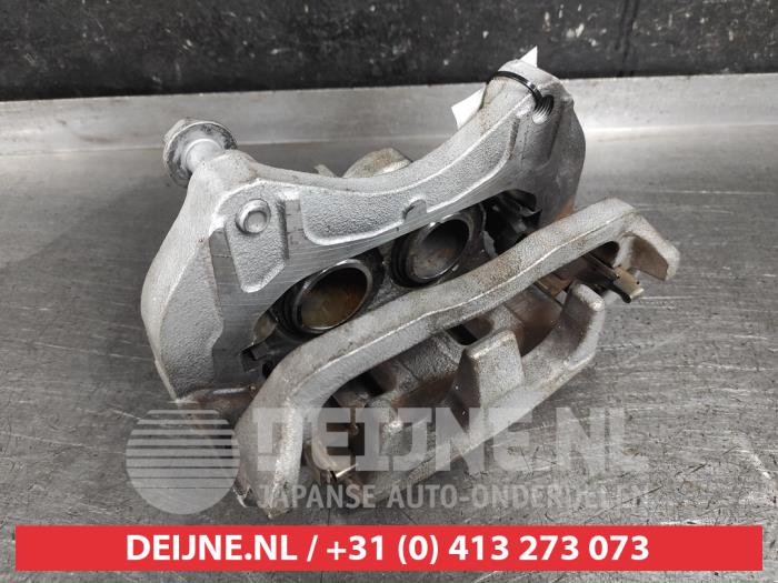 Nissan Qashqai Front brake calliper, left O636856