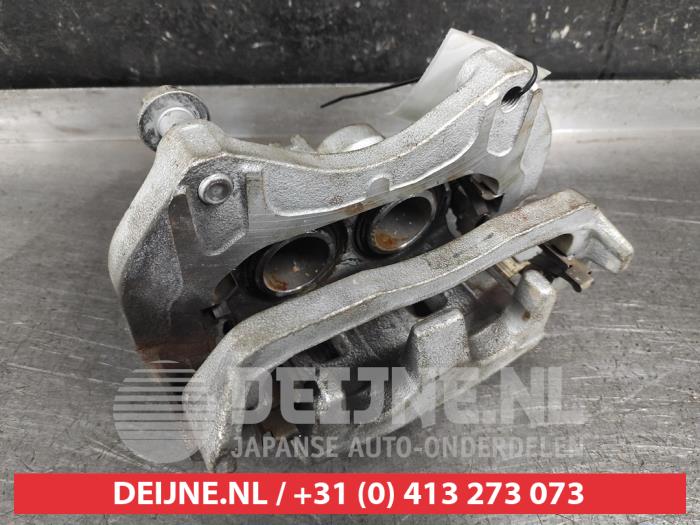Nissan Qashqai Front brake calliper, right O636860