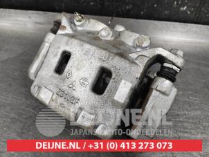 Nissan Qashqai Front brake calliper, right O636860 photo 2