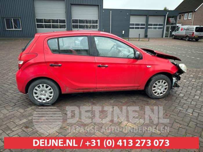 Hyundai I20 Türscheibe 4-türig rechts vorne O636843