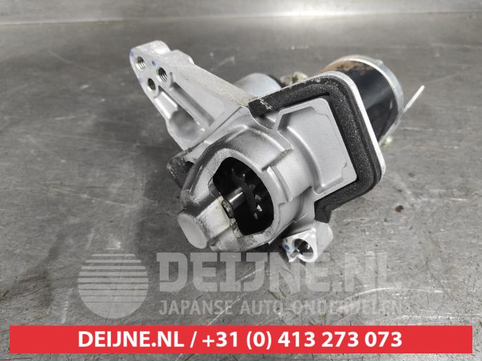 Gebruikte Startmotor Nissan Micra (K14) 0.9 IG-T 12V Prijs € 35,00 Margeregeling aangeboden door V.Deijne Jap.Auto-onderdelen BV