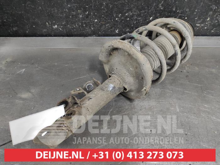 Hyundai I20 Stoßdämpferstrebe links vorne O637220