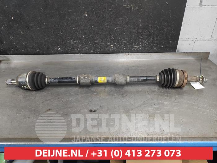 Hyundai I40 Front drive shaft, right O637408