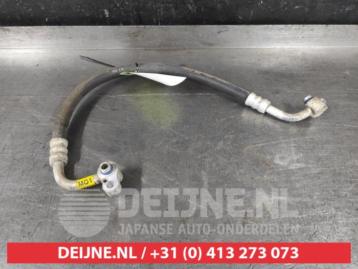 Kia Sportage Air conditioning line O637540