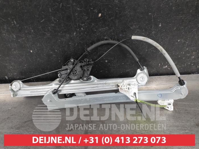 Mazda CX-30 Fenstermechanik 4-türig rechts vorne O637786