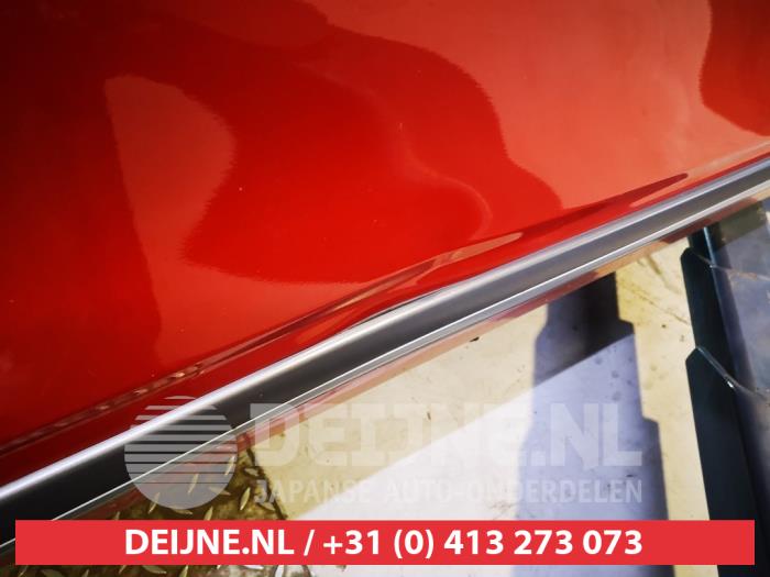 Hyundai Ioniq Tür 4-türig rechts vorne O637772