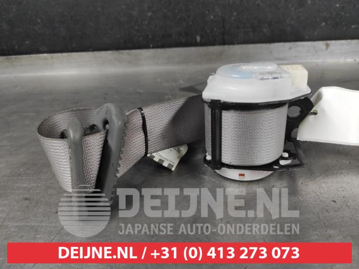 Daihatsu Cuore Veiligheidsgordel links-achter O637795