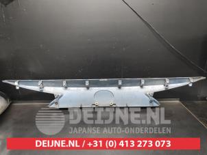 Toyota Auris Tailgate handle O637856 photo 2