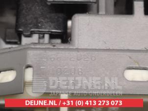 Toyota Auris Kombischalter Fenster O637867 foto 3