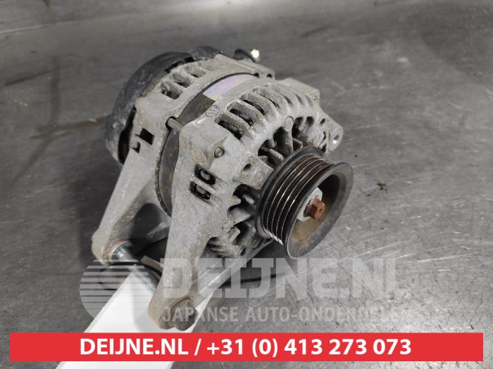 Gebruikte Dynamo Suzuki Swift (ZC/ZD) 1.2 Dual Jet 16V Prijs € 45,00 Margeregeling aangeboden door V.Deijne Jap.Auto-onderdelen BV