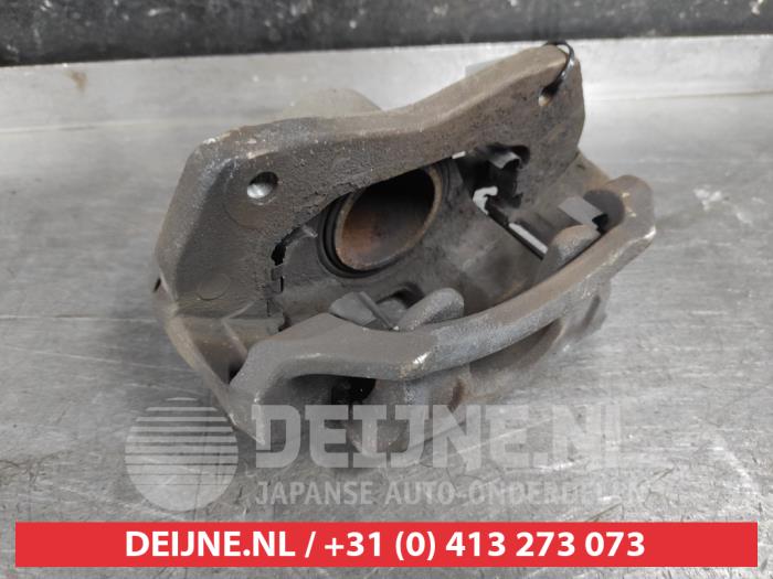 Hyundai IX20 Remklauw (Tang) links-voor O638115