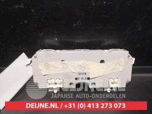 Mazda 6 Heater control panel O638256 photo 2