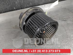 Toyota Aygo Heizung Belüftungsmotor O638317 foto 2