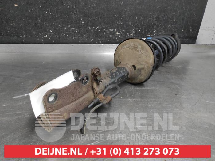 Toyota Celica Stoßdämpferstrebe rechts hinten O638357
