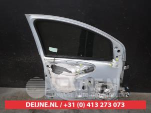 Toyota Aygo Portier 4Deurs links-voor O638333 foto 2