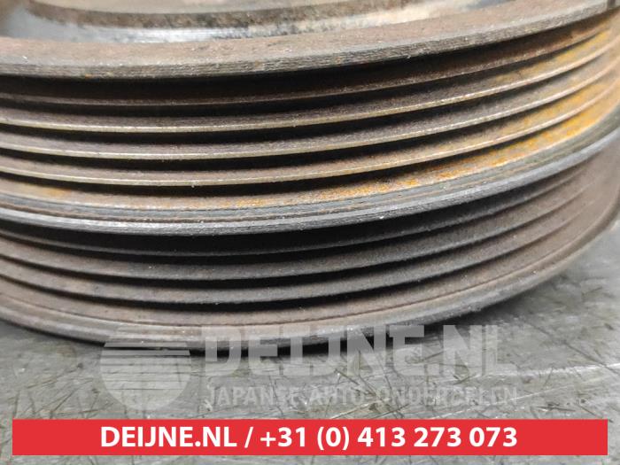 Krukas Poelie van een Toyota Celica (T20) 1.8i 16V 1997