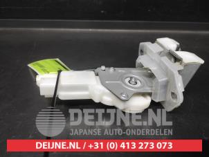 Suzuki SX-4 Schließmechanik Heckklappe O638797 foto 2