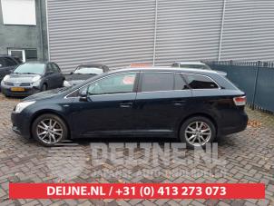 Gebruikte Deurruit 4Deurs links-achter Toyota Avensis Wagon (T27) 2.2 16V D-4D-F 150 Prijs € 30,00 Margeregeling aangeboden door V.Deijne Jap.Auto-onderdelen BV