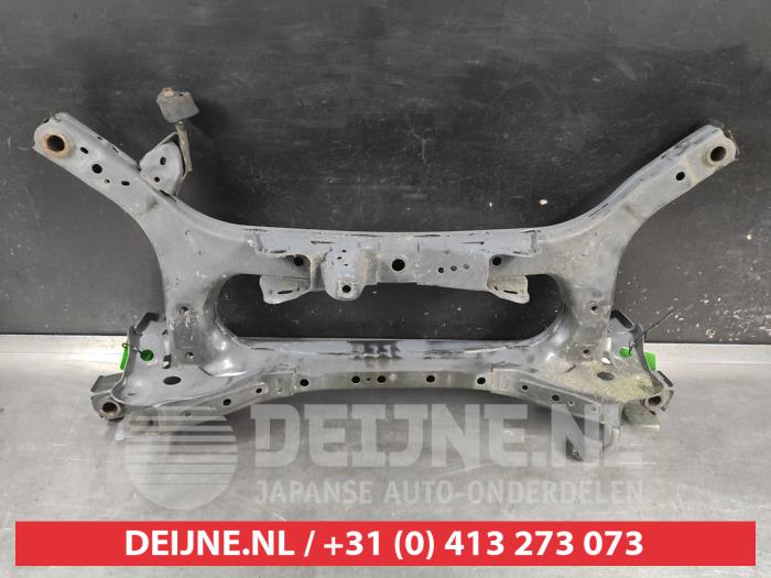 Toyota Corolla Draagbalk achter O639369
