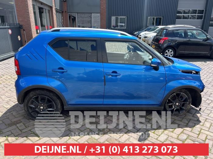 Suzuki Ignis Driehoeks Ruit rechts-achter O639611