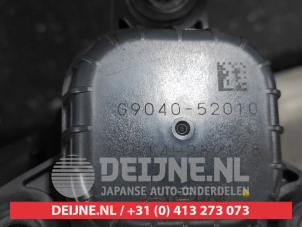 Toyota Yaris Extra waterpomp O639654 foto 3