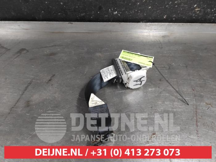 Toyota Yaris Veiligheidsgordel links-achter O639657