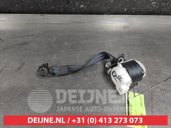 Toyota Yaris Sicherheitsgurt rechts hinten O639658
