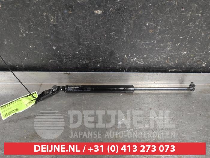 Toyota Celica Rear gas strut, right O639702
