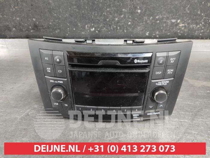 Suzuki Swift Radio O639800
