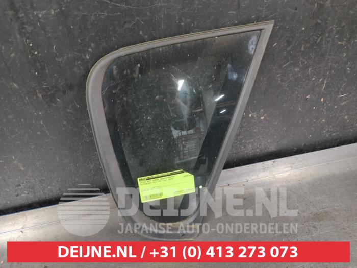 Mitsubishi Colt Extra Ruit 4Deurs rechts-achter O639833
