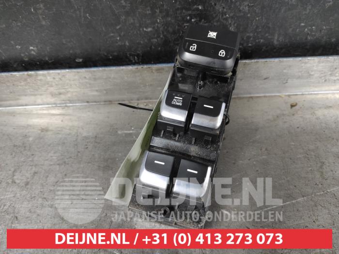 Kia Sportage Combischakelaar ramen O639862