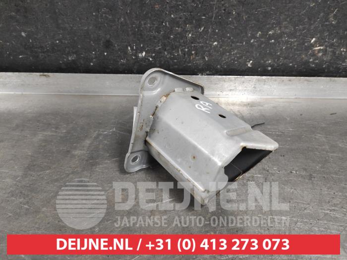 Honda Jazz Bumpersteun rechts-achter O639948