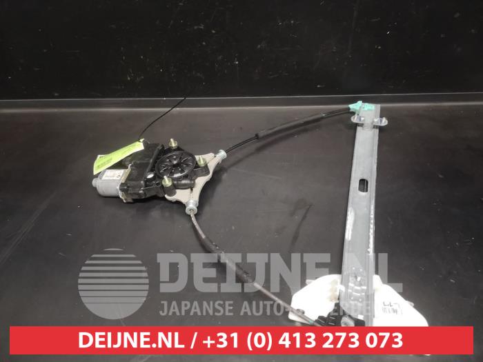 Kia Rio Ruitmechaniek 4Deurs links-voor O640028