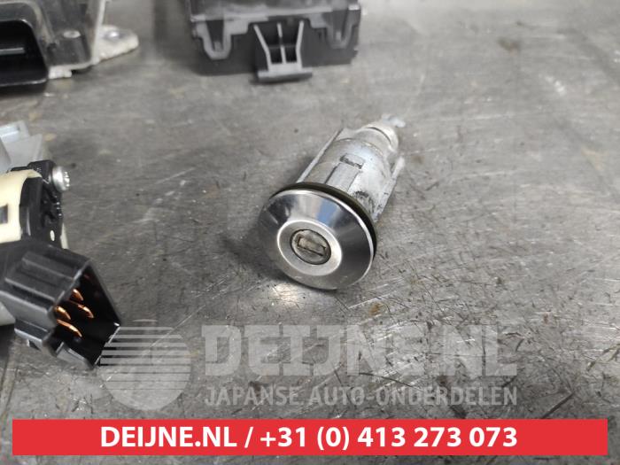 Mitsubishi Colt Set of cylinder locks (complete) O640147