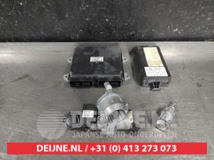 Mitsubishi Colt Slotenset Cilinder (compleet) O640147 foto 2