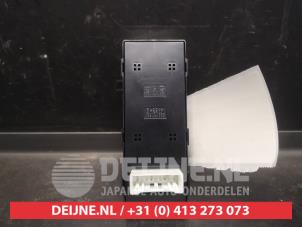 Kia Picanto Multi-functional window switch O640245 photo 2
