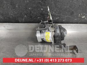 Kia Rio Nebelscheinwerfer links vorne O640342 foto 2