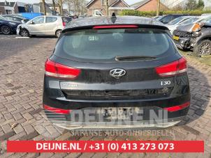 Hyundai I30 Rear fog light O640444 photo 3