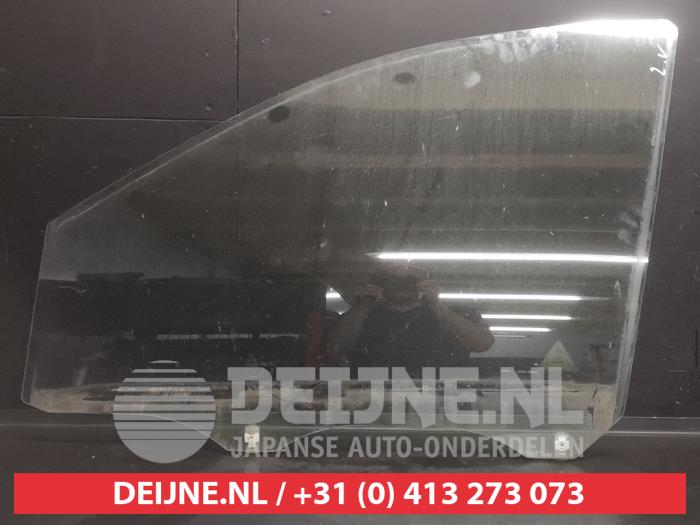 Hyundai Matrix Türscheibe 4-türig links vorne O640501