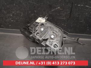 Hyundai Matrix Door lock mechanism 4-door, front left O640502 photo 2