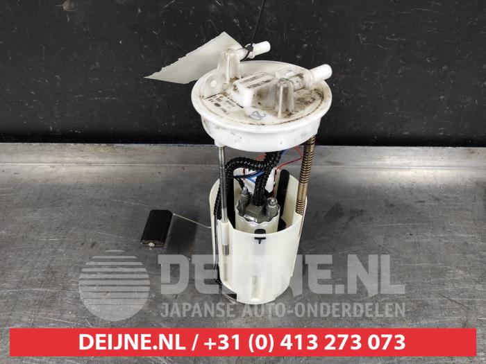Gebruikte Tank element Pomp Honda CR-V (RE/RM) 2.2 i-DTEC 16V 4x4 Prijs € 50,00 Margeregeling aangeboden door V.Deijne Jap.Auto-onderdelen BV